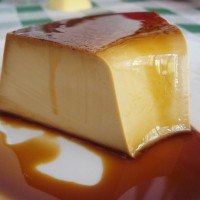 rebanada grande de flan